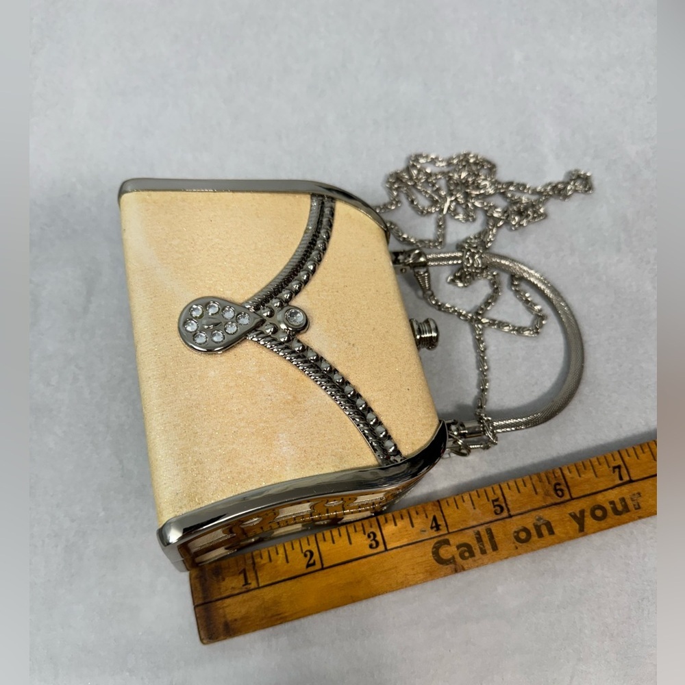 Y2K Cream and Silver glitter evening bag - Picture 12 of 13